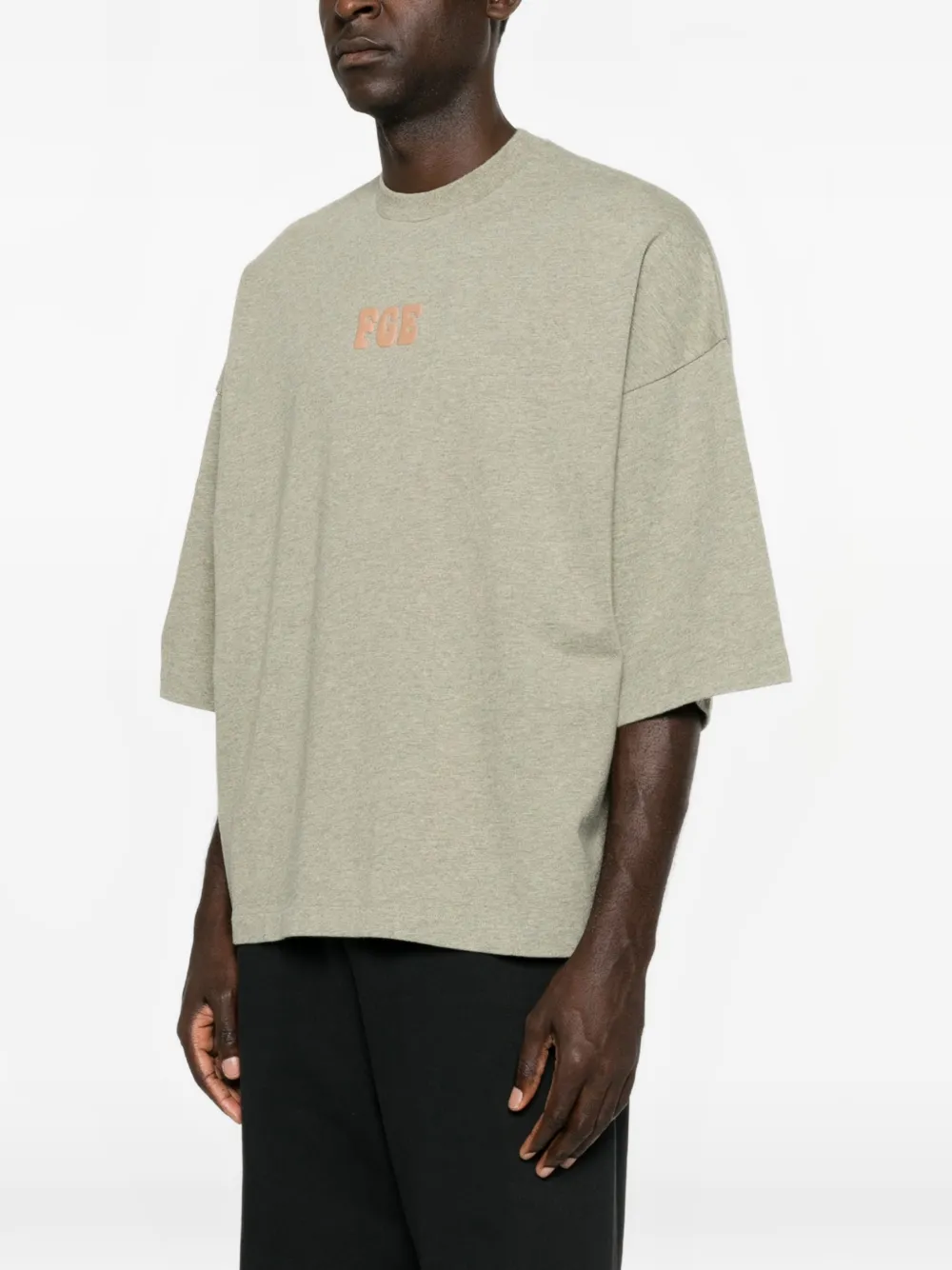 FEAR OF GOD ESSENTIALS T-shirt met logoprint Groen