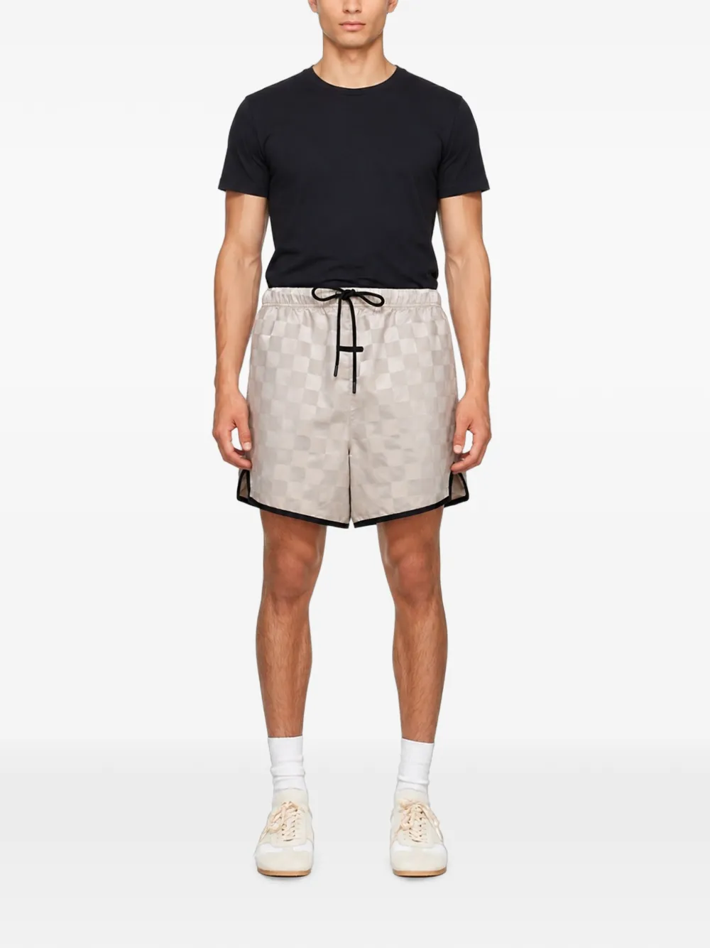 FEAR OF GOD ESSENTIALS Geruite nylon shorts Beige