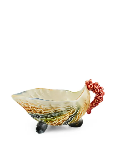 Bordallo Pinheiro shell-motif sauceboat