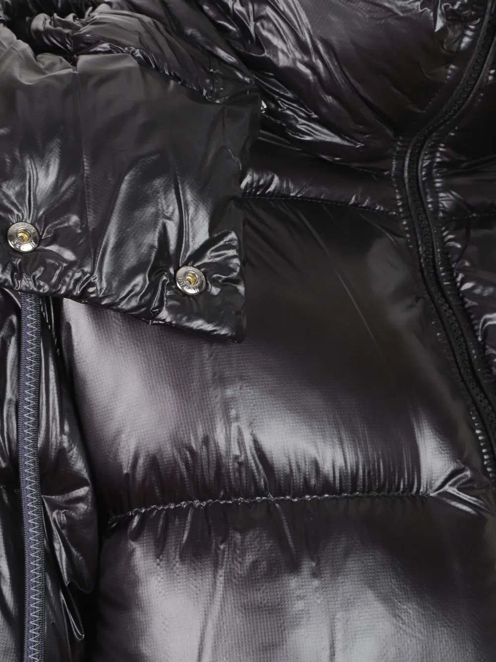 Herno Gevoerd jack met capuchon Zwart