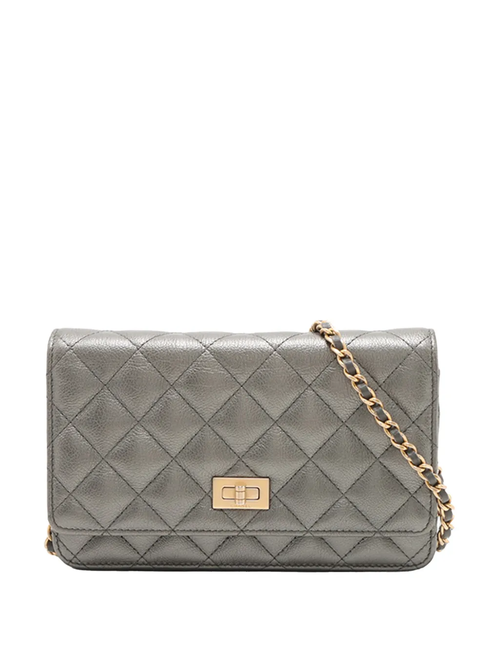 CHANEL Pre-Owned 2017-2018 Quilted Calfskin Reissue 2.55 Wallet on Chain crossbody bag - Argento