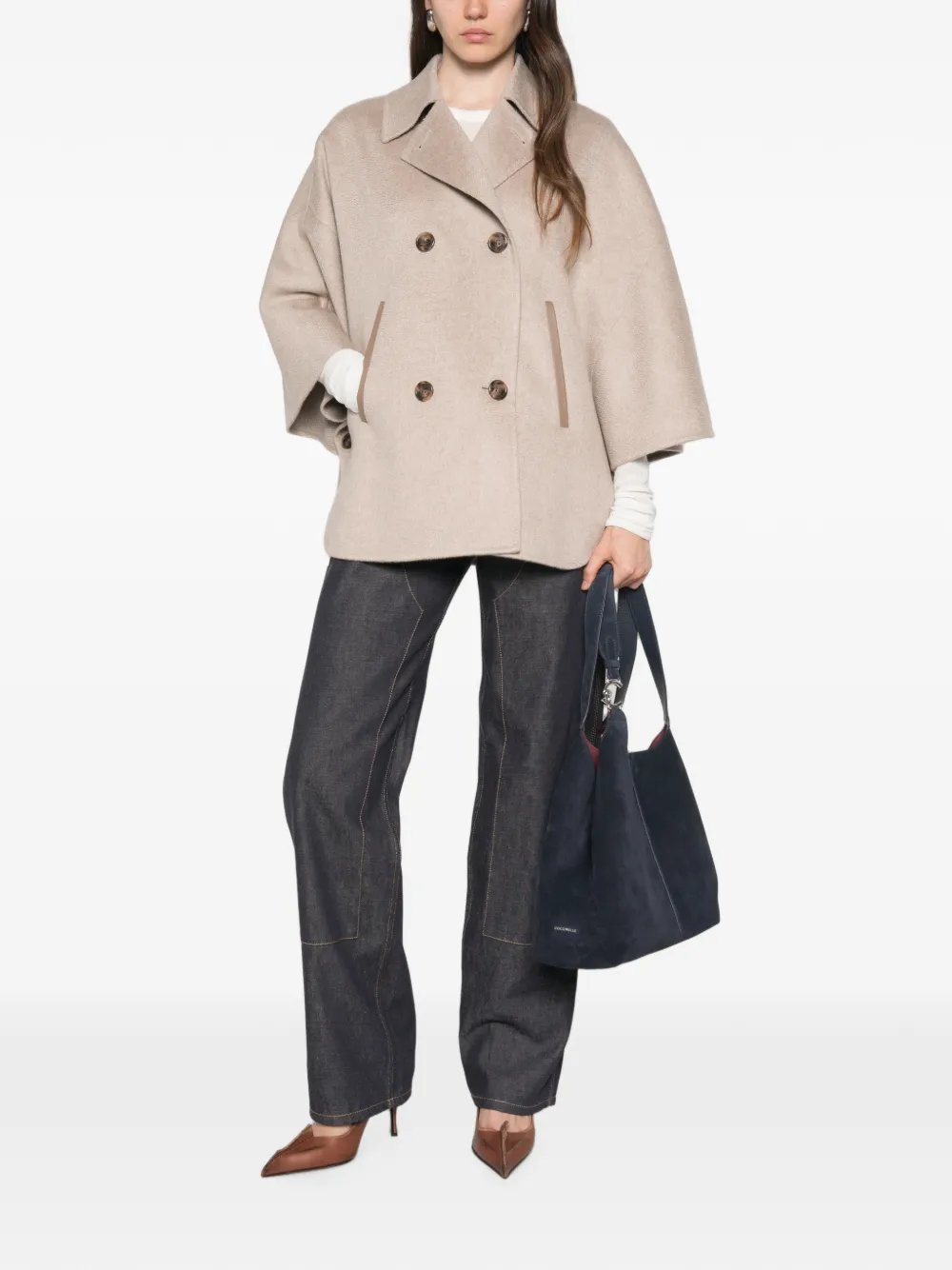 Max Mara Cape met dubbele rij knopen Beige