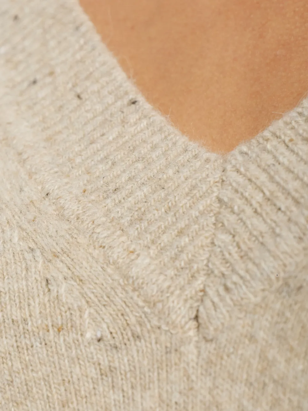 Róhe V-neck Long-sleeve Sweater in Neutrals, view 5