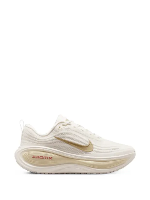 Nike Vomero Plus sneakers