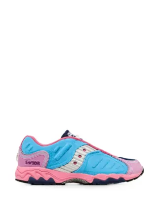 Saucony