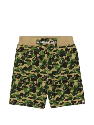 A BATHING APE®