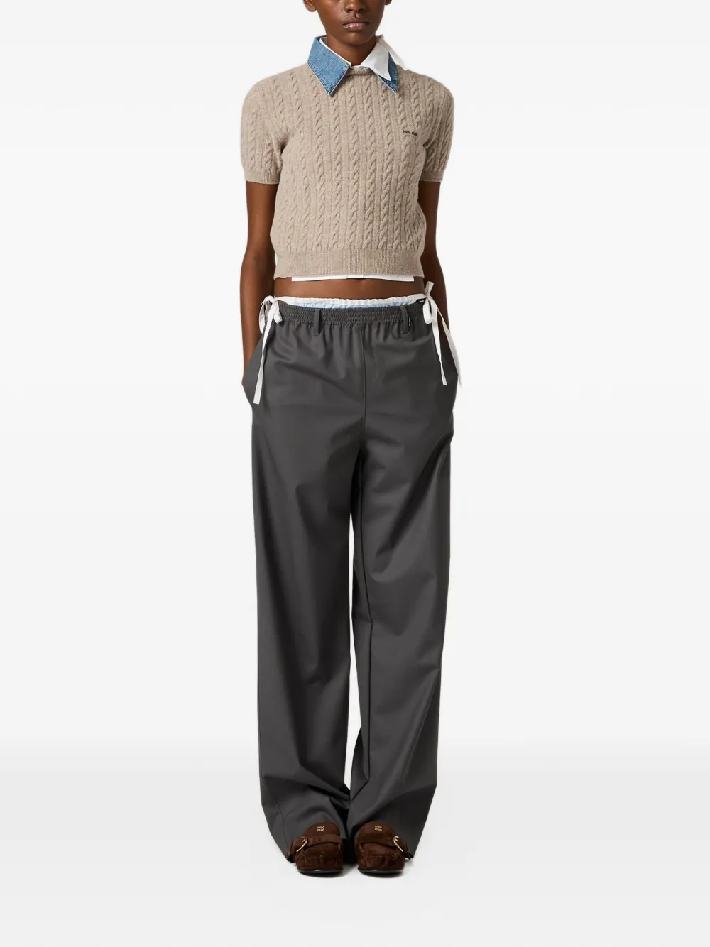 Miu Kabelgebreide trui met denim kraag Beige