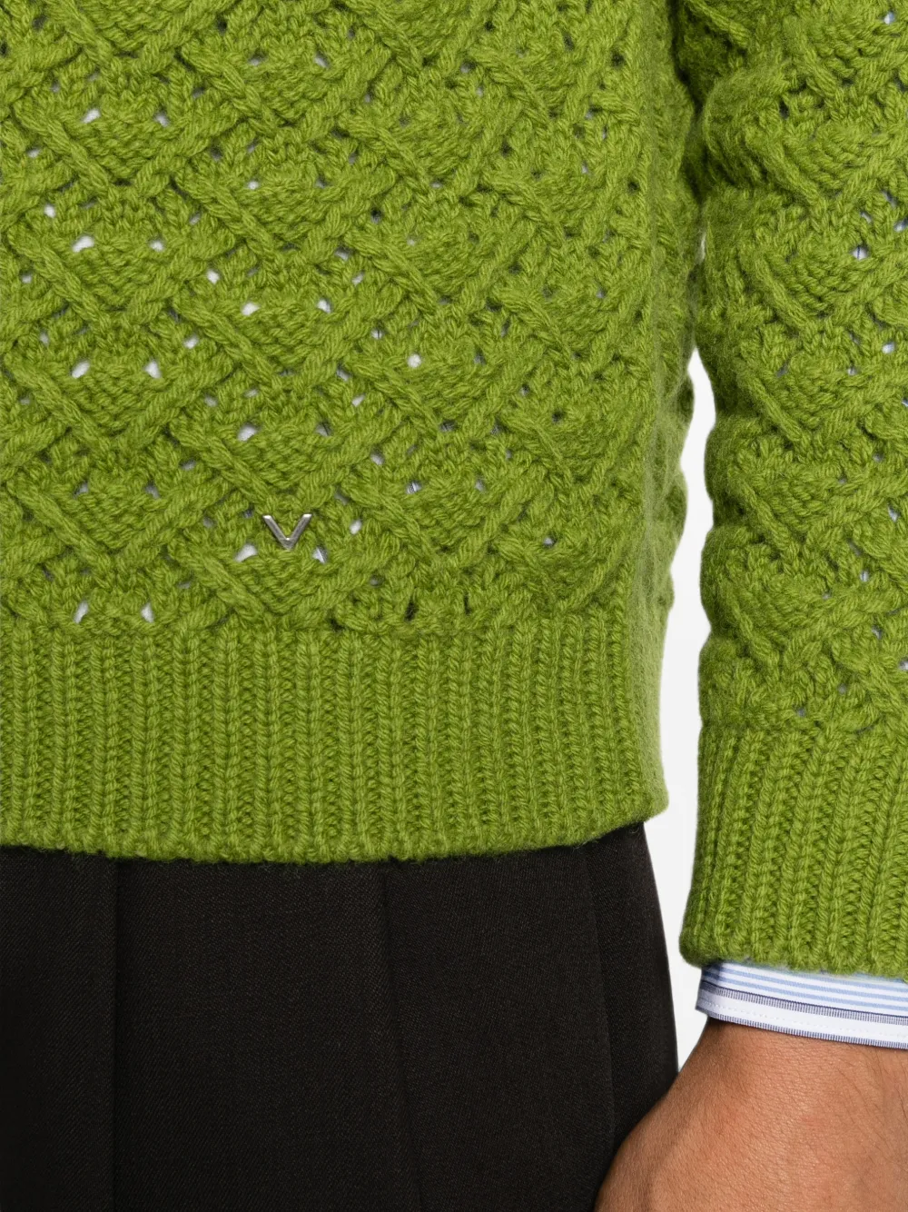 Valentino Garavani V-detail cable-knit sweater Groen
