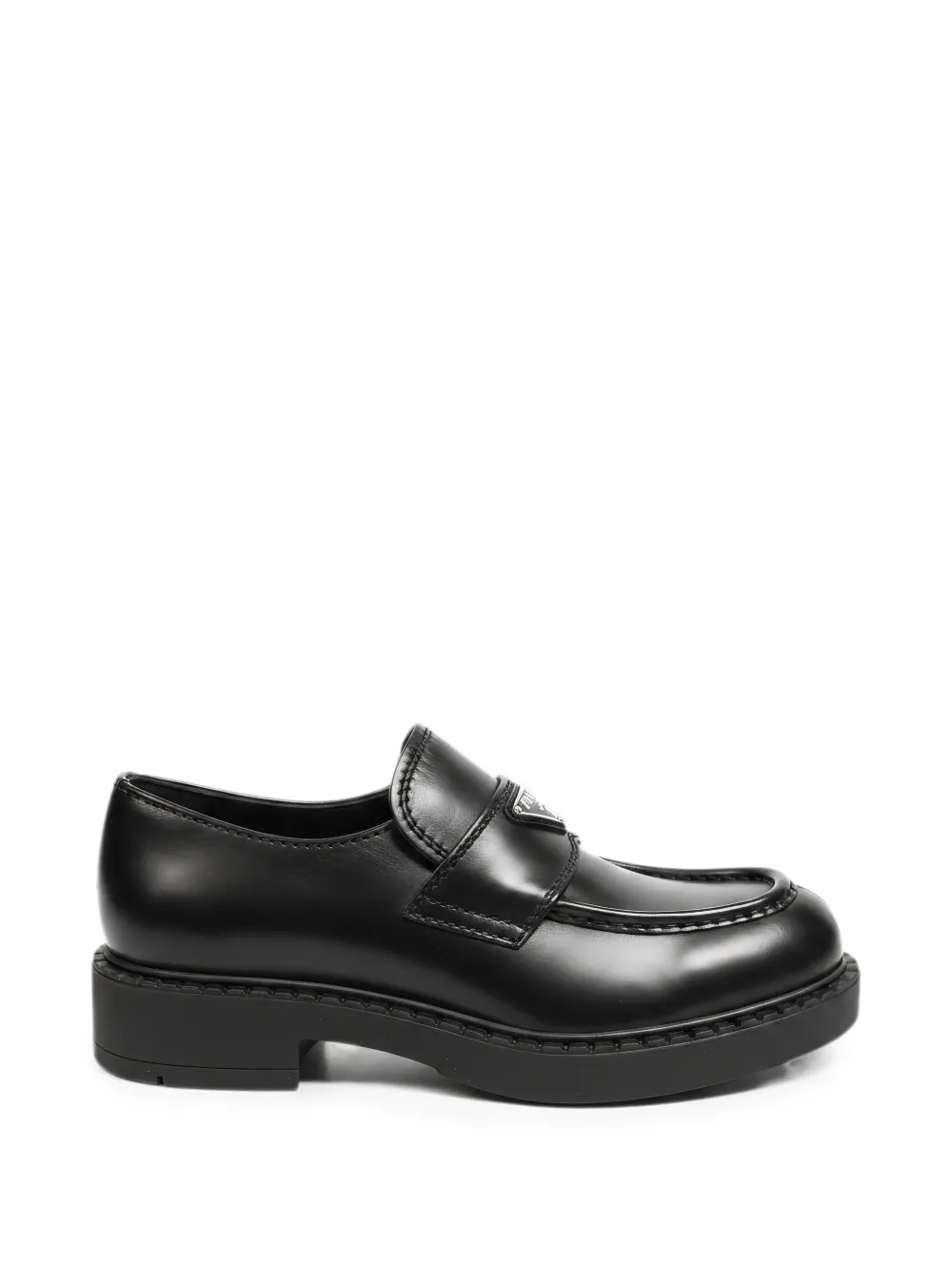 Prada Mocassini in pelle con placca logo - Nero