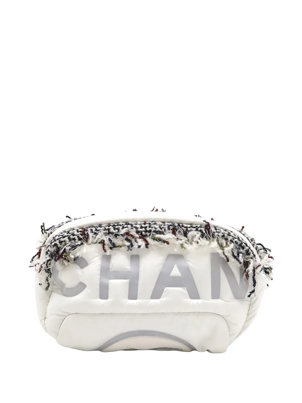 CHANEL Pre-Owned 2018-2019 Embossed Nylon Tweed Doudoune belt bag - Grigio