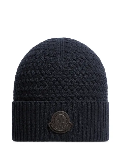 Moncler gorro de punto de ochos con parche del logo