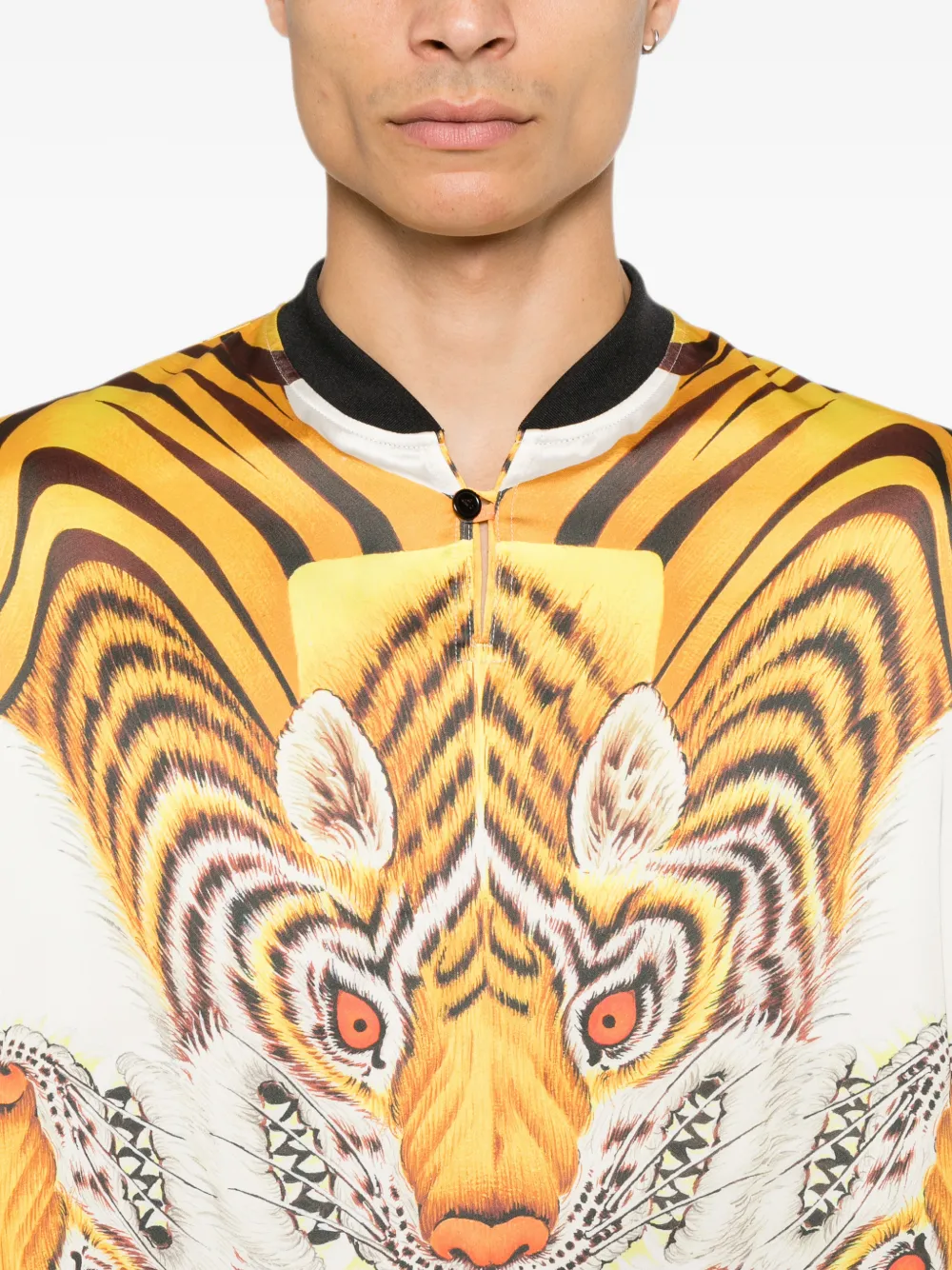 Y-3 Top met korte mouwen en tijgerprint Geel