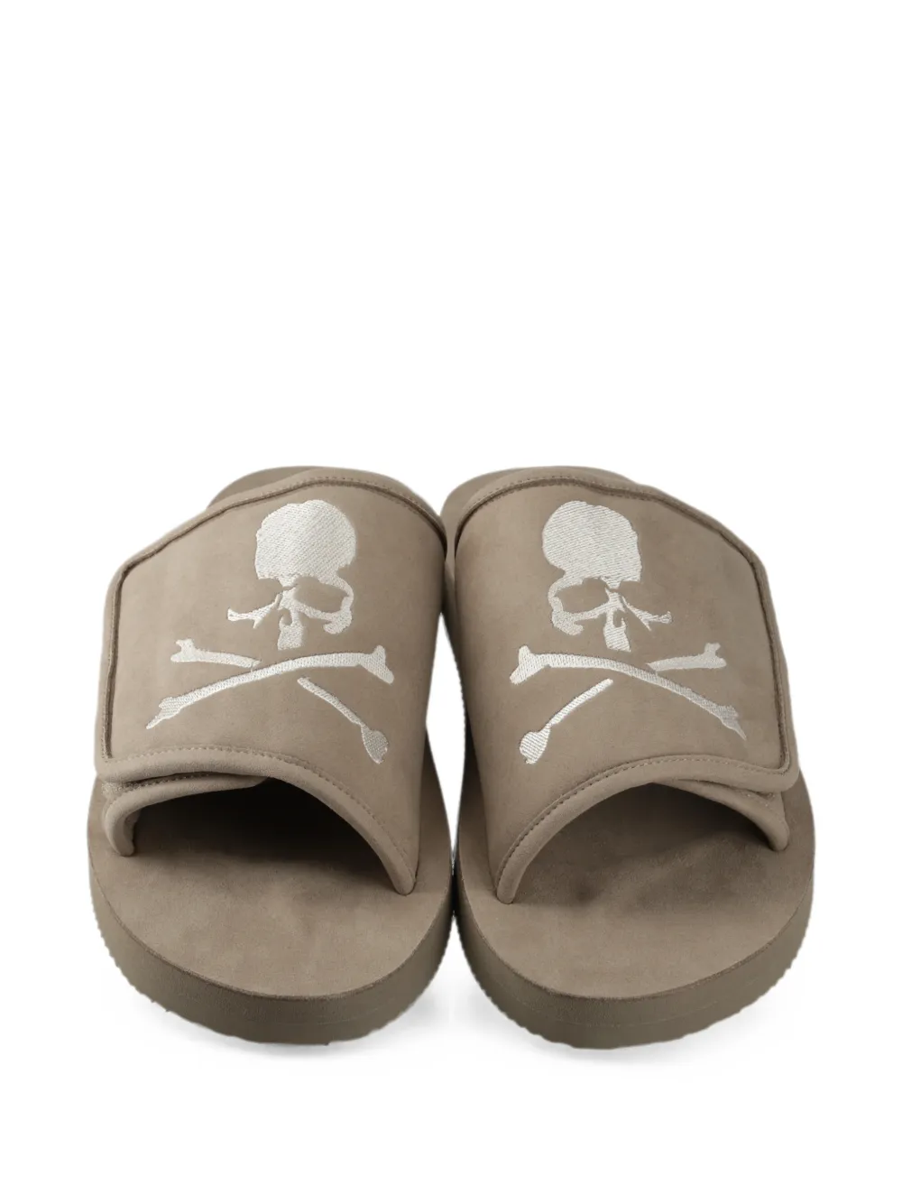 Mastermind World x Suicoke slides Beige