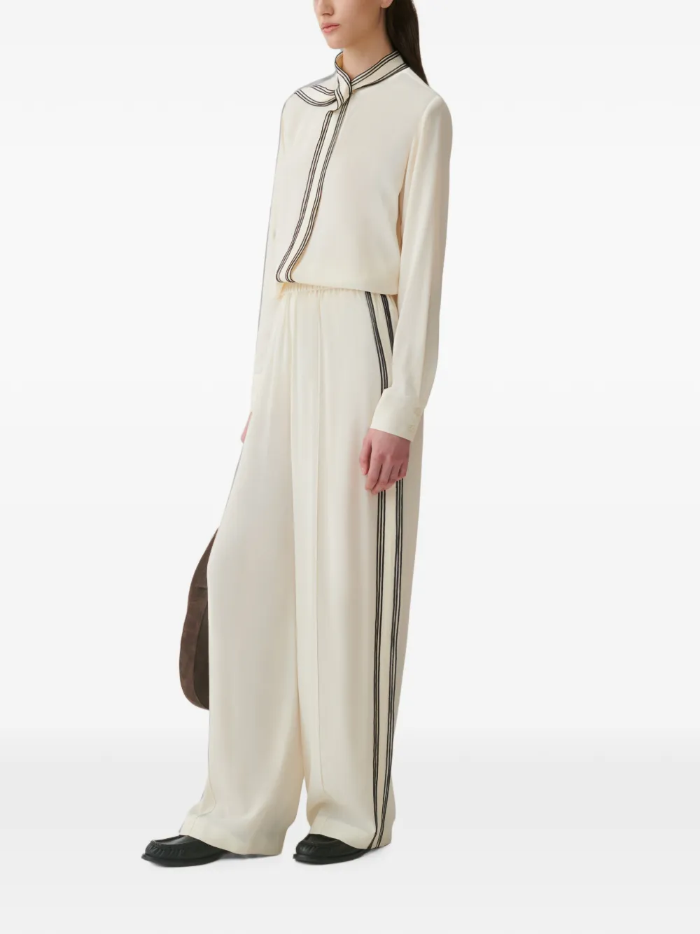Fabiana Filippi Blouse met gestrikte hals Beige