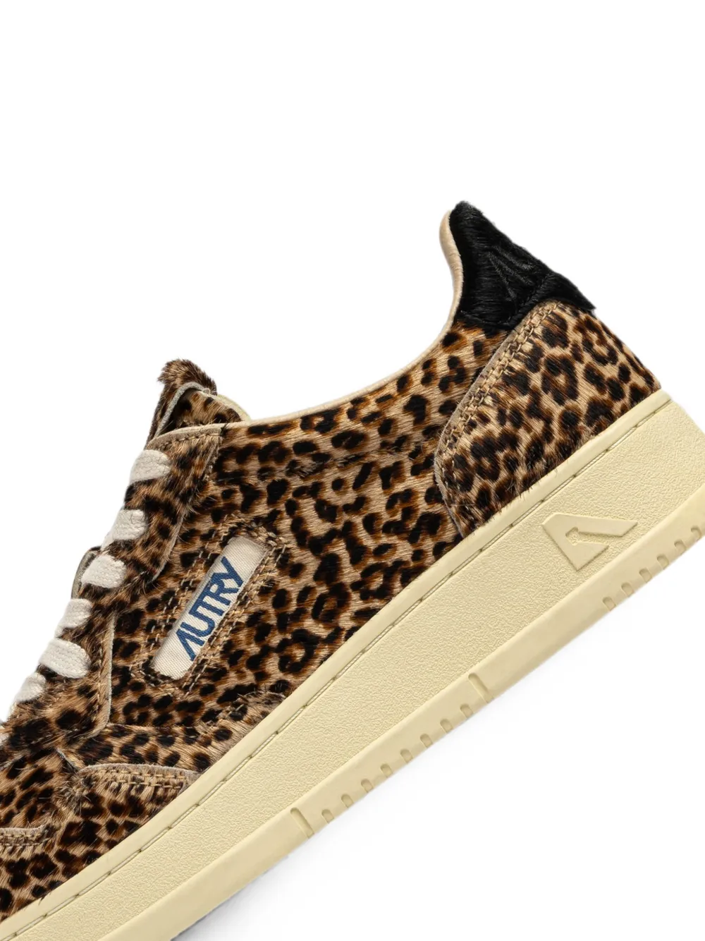 Autry Medalist Easeknit sneakers Beige