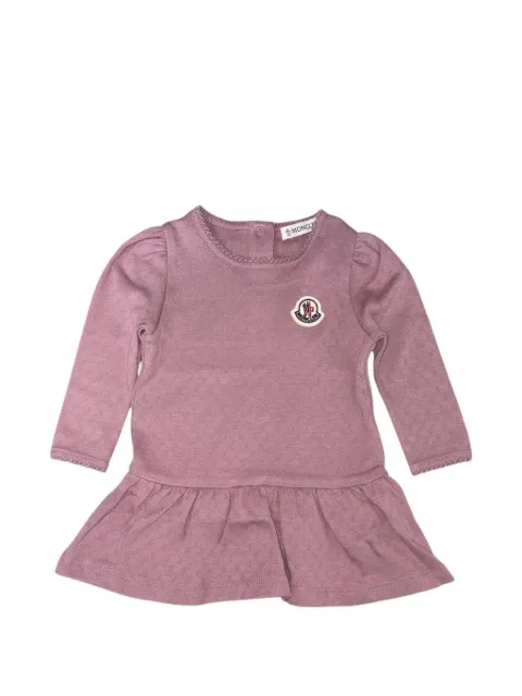 Moncler Enfant vestido con parche del logo