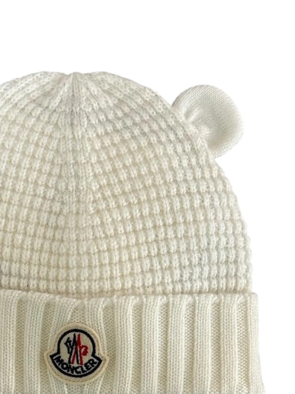 Moncler Enfant Muts met logopatch en oordetail Wit