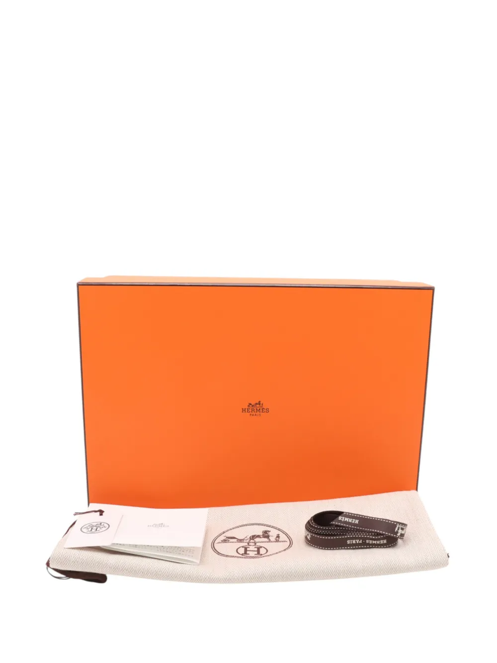 Hermès Pre-owned 2025 Military Toile and Vache Hunter Herbag Zip 20 Crossbody Bag in Red, view 2