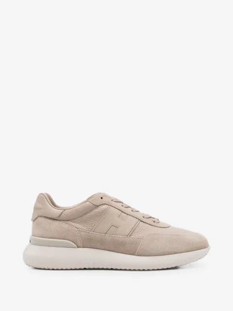 Hogan logo-patch sneakers