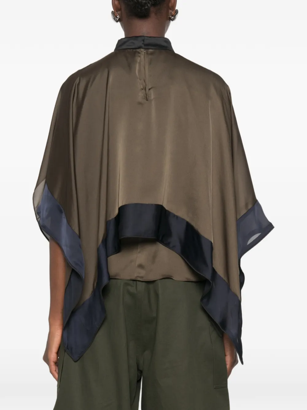 sacai Gelaagde semi-doorzichtige blouse Groen