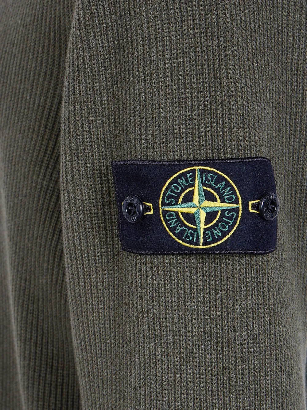 Stone Island Ribgebreide trui met logopatch Groen
