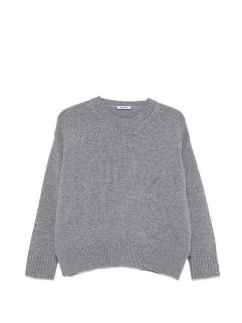 base round-neck sweater