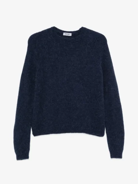 base round-neck sweater