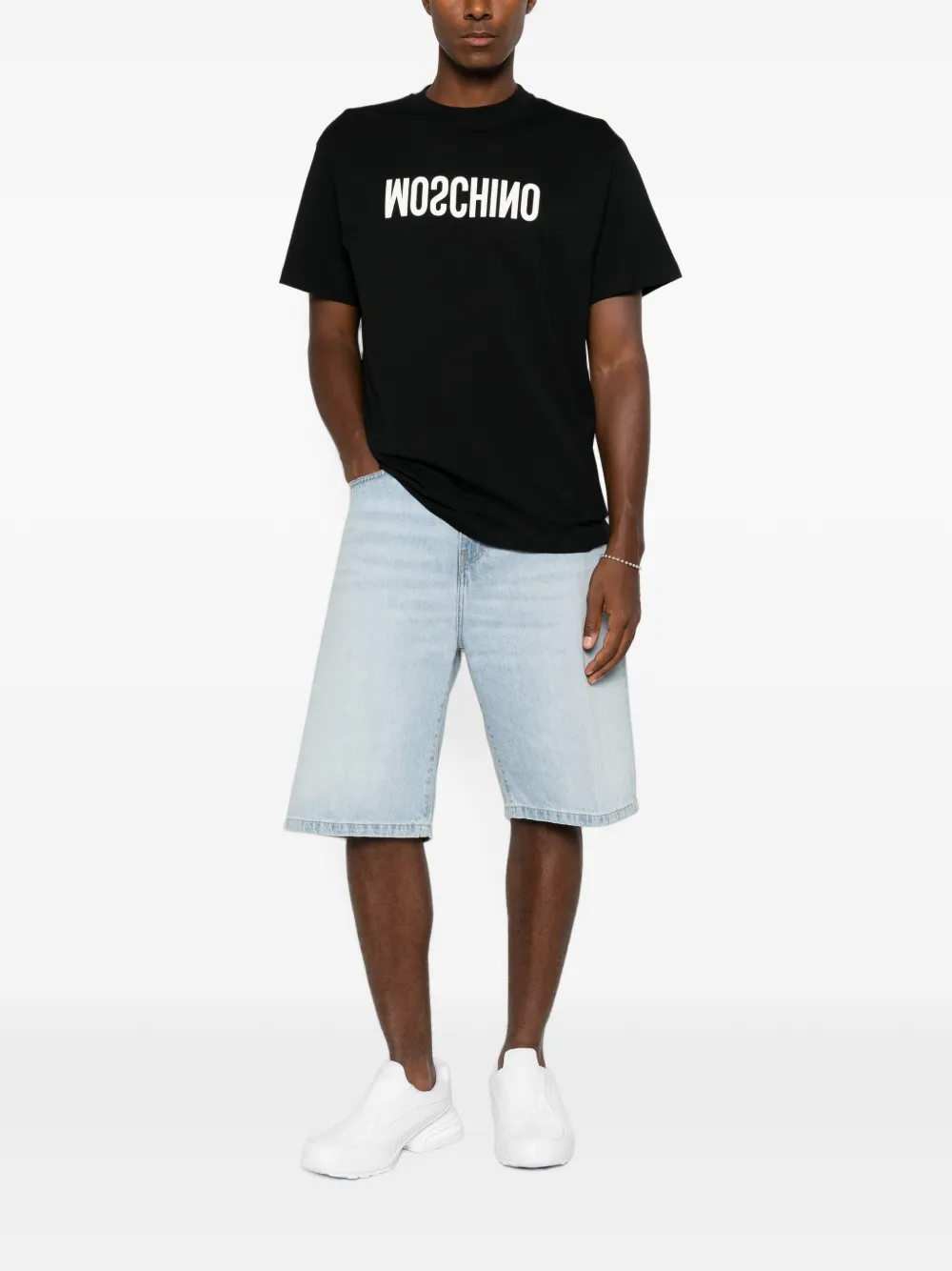 Moschino T-shirt met logoprint Zwart