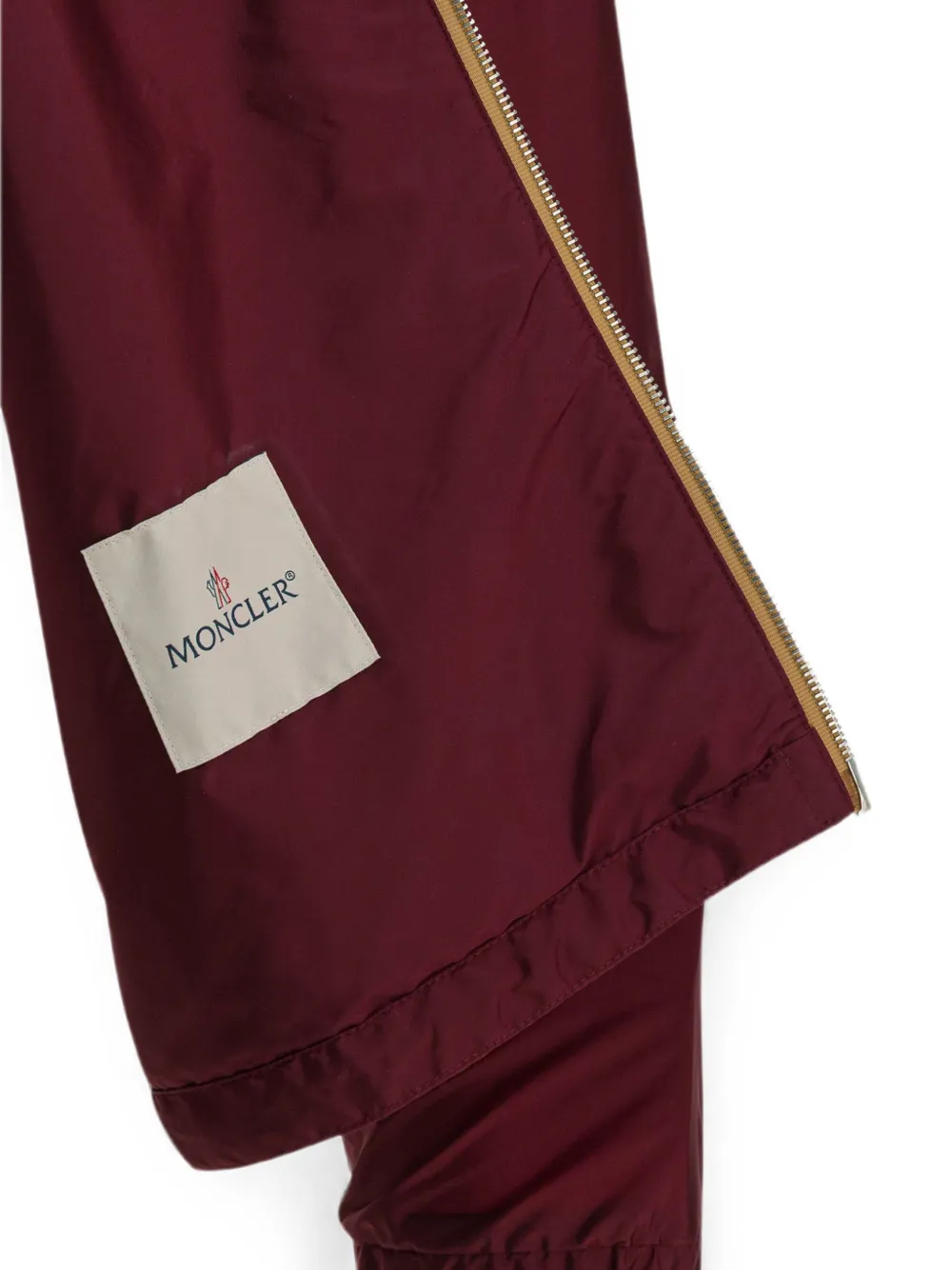 Moncler Jack met capuchon en logopatch Rood