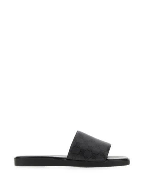 Gucci GG Supreme sandals