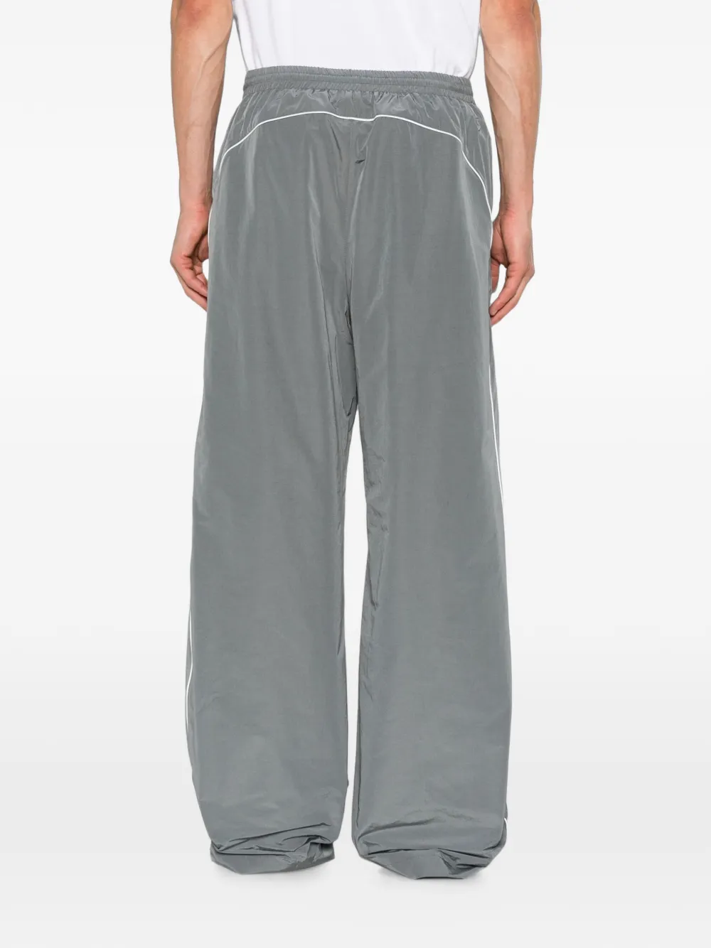 Balenciaga Trainingsbroek met wijde pijpen en biesdetails Grijs