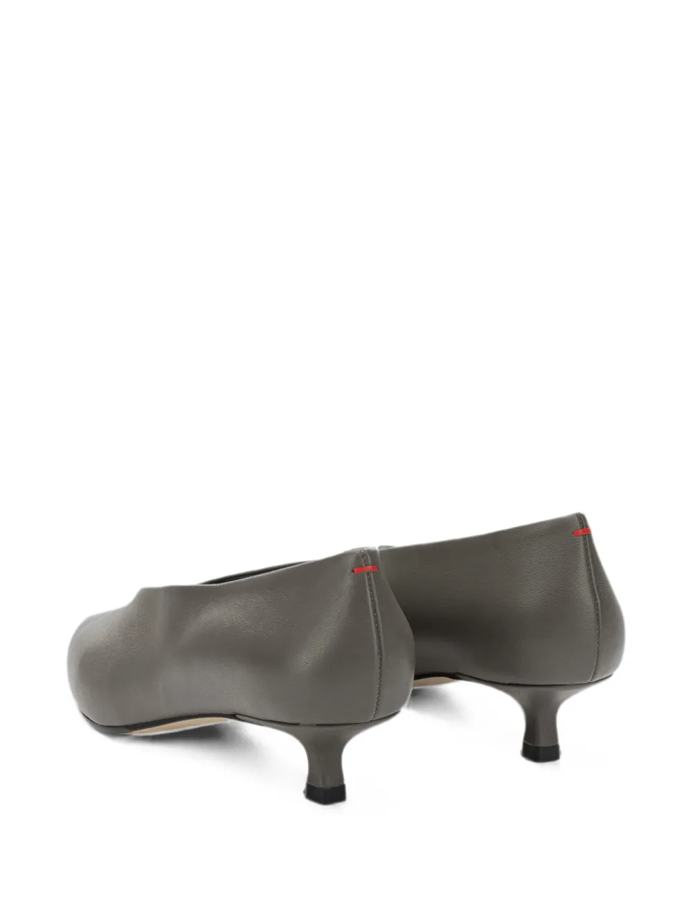 Aeyde Clara pointed-toe pumps Bruin
