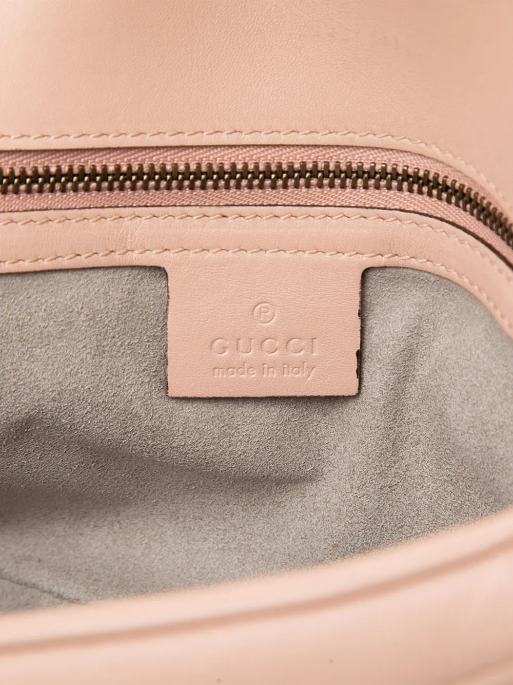 Gucci Pre-Owned 2016-2026 Medium GG Marmont Matelasse Leather