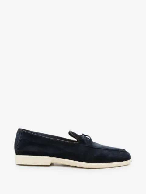 Santoni zapatos náuticos de ante con lazo