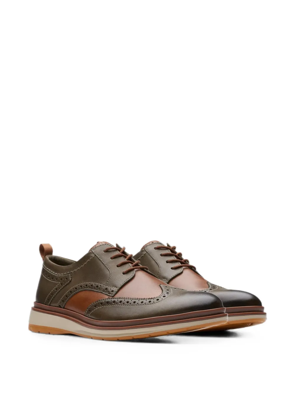 Clarks Originals Chantry Wing brogue-detail Derby shoes Groen