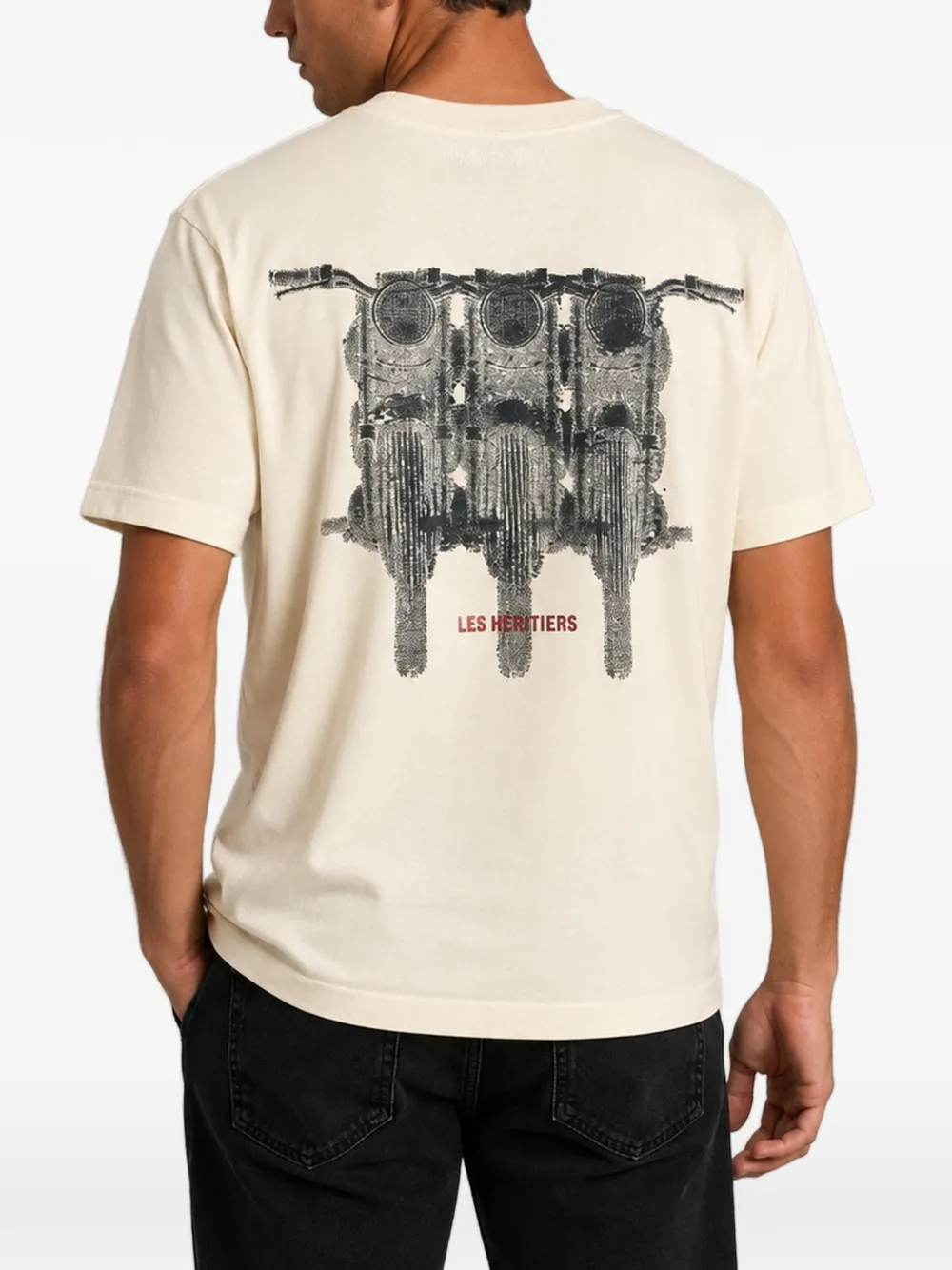 LES HÉRITIERS Operación Impala T-shirt met grafische print Beige