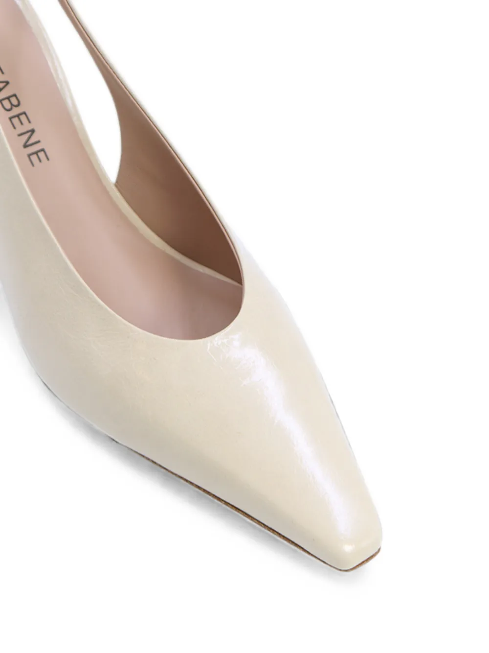 Notabene Emmely patent slingback pumps Beige