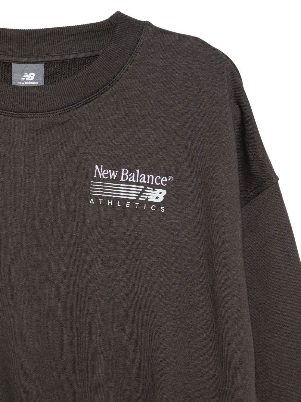 New Balance Trackside cropped sweater met geborduurd logo Zwart