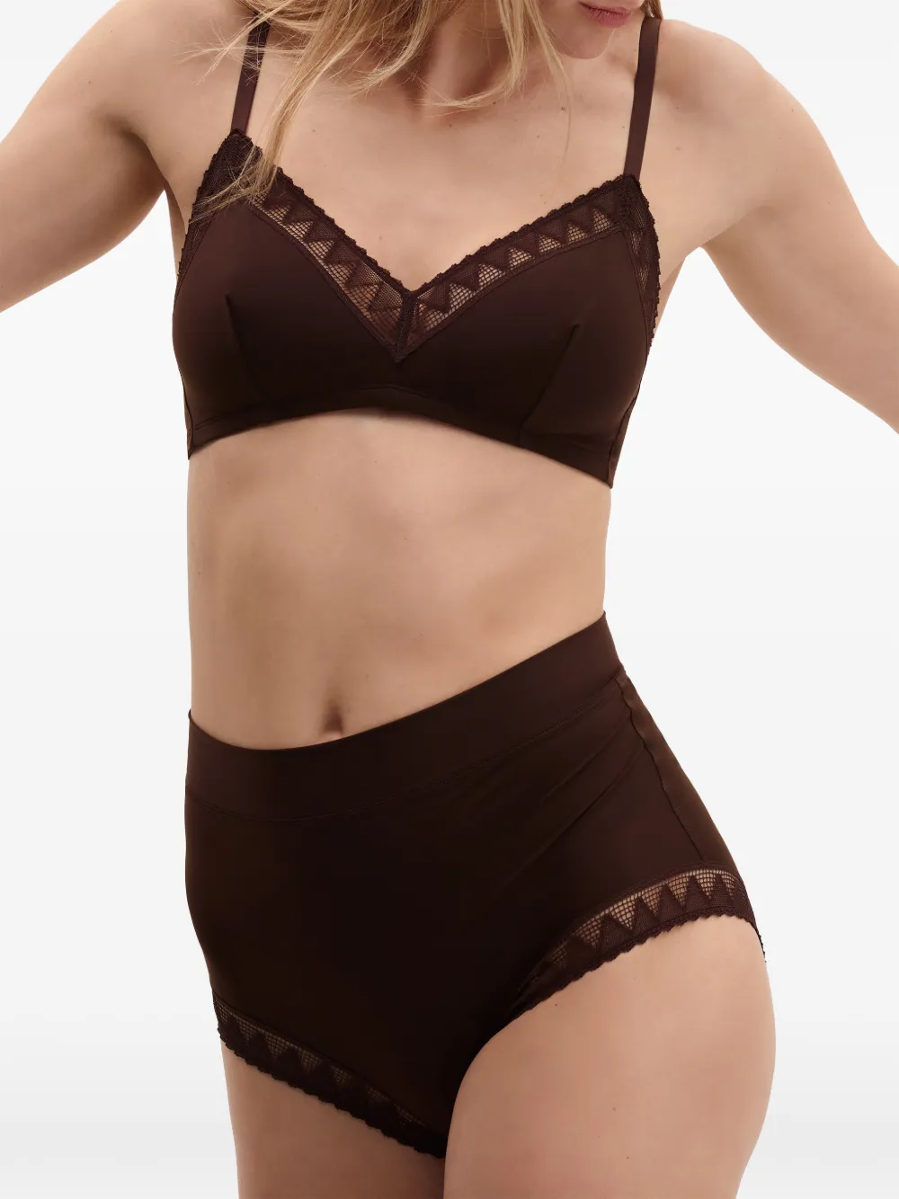 ERES Stillness slip met kanten afwerking Bruin