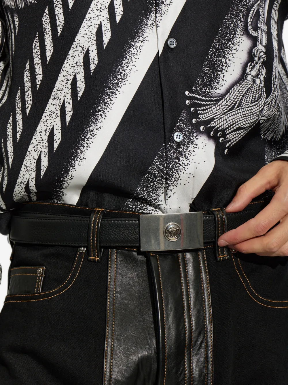 Versace Omkeerbare riem met Medusa-plakkaat Zwart