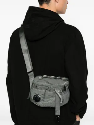 セール‼️cp company メッセンジャーバッグ C.P. Company Messenger Bags for Men - Shop Now - FARFETCH