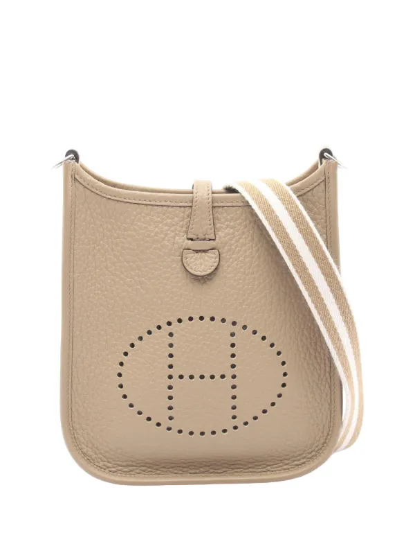 Hermès Pre-owned 2025 Clemence Evelyne 16 Amazone Crossbody Bag in Neutrals