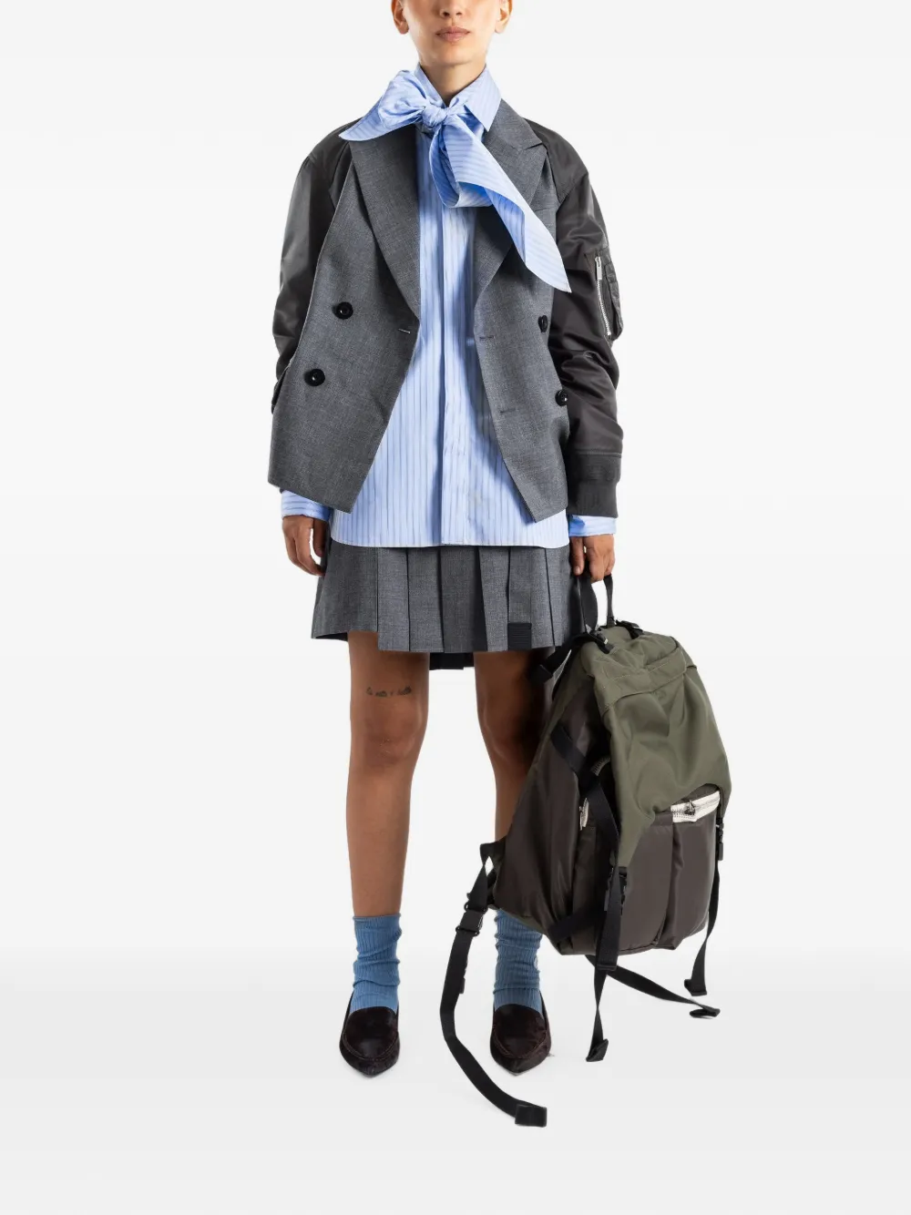 sacai Jack met dubbele rij knopen en vlakken Grijs