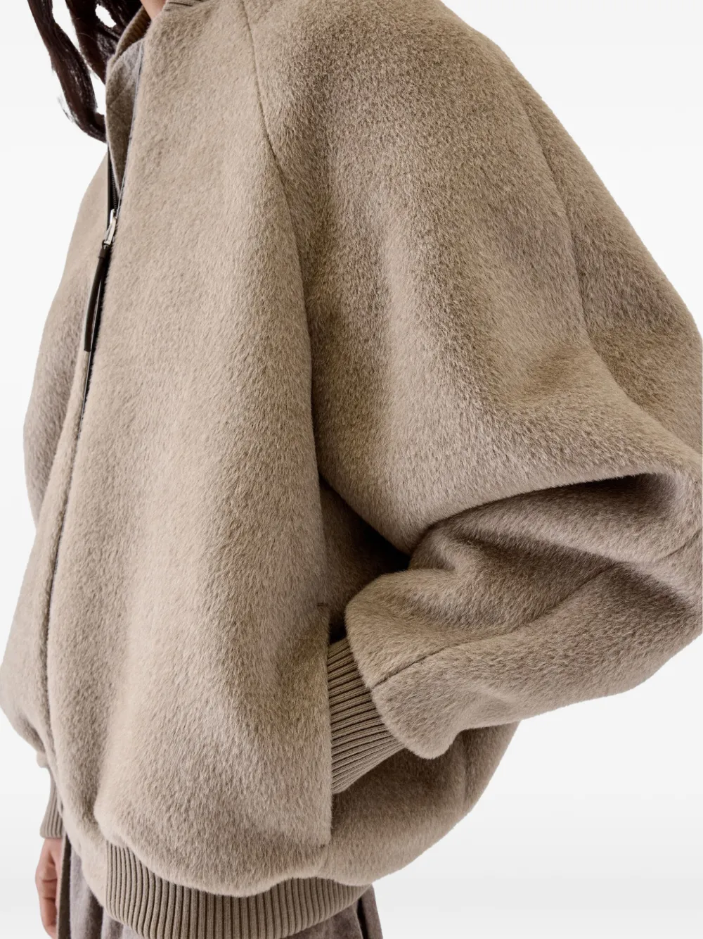 Jacquemus Jack Beige
