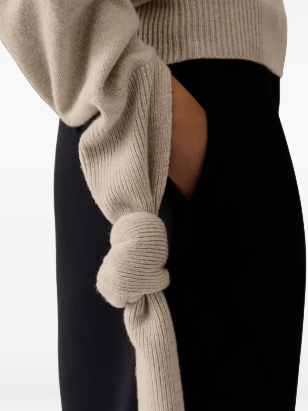 Jacquemus The Fiocco sweater Beige
