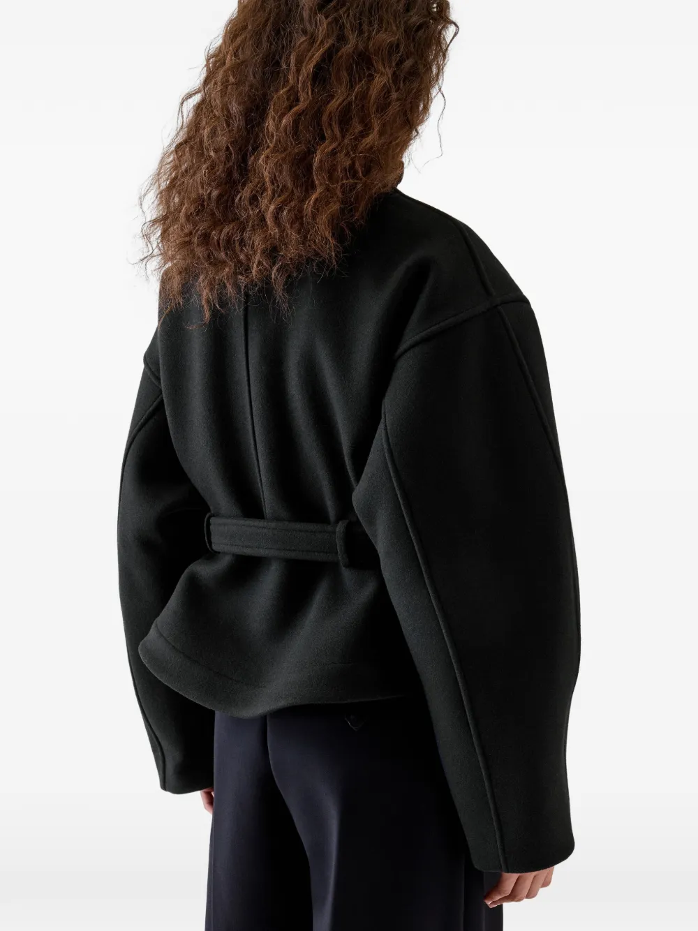 Jacquemus The Ciro coat in virgin wool cloth Zwart