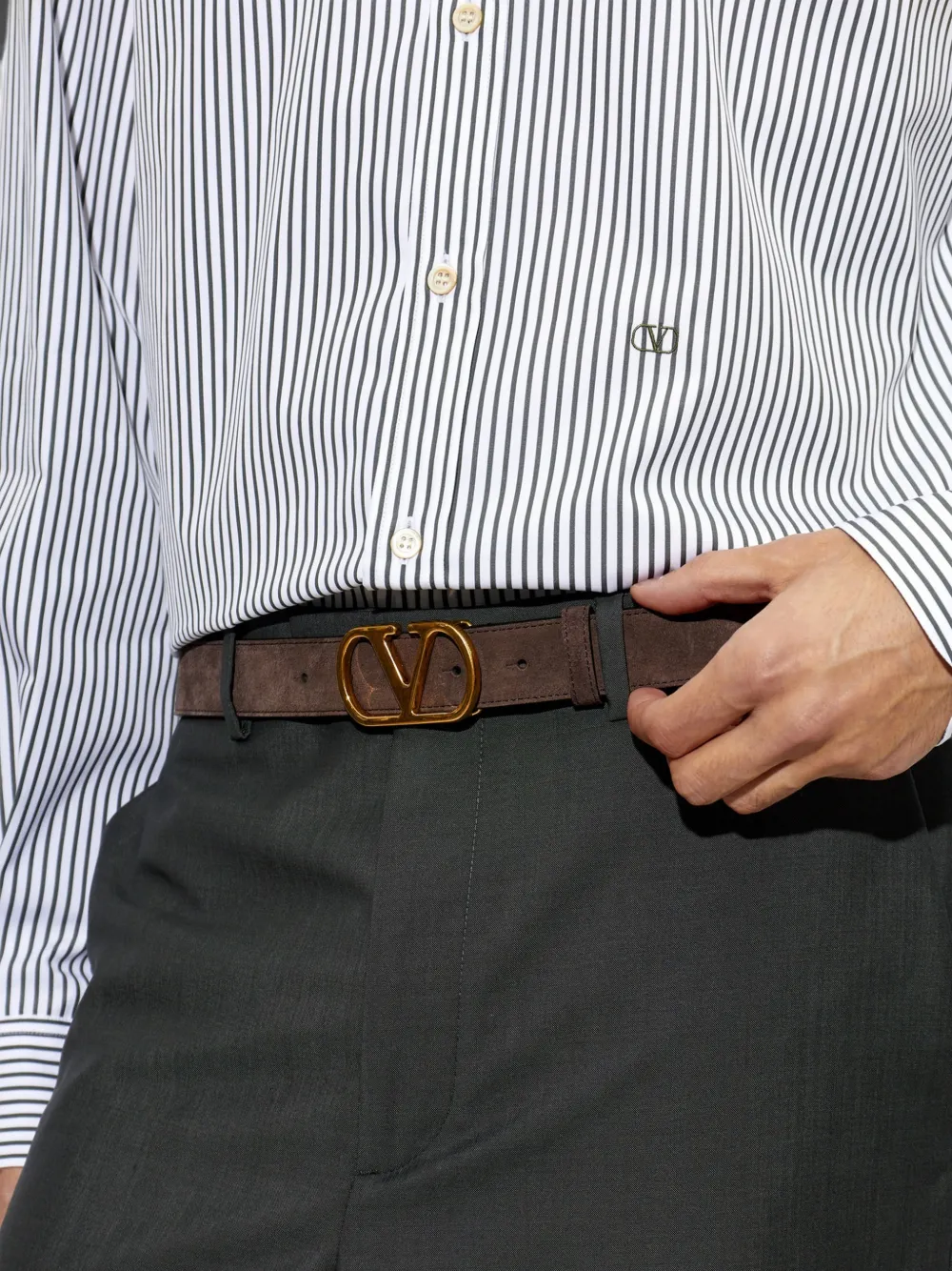 Valentino Garavani VLogo Signature suède riem Bruin