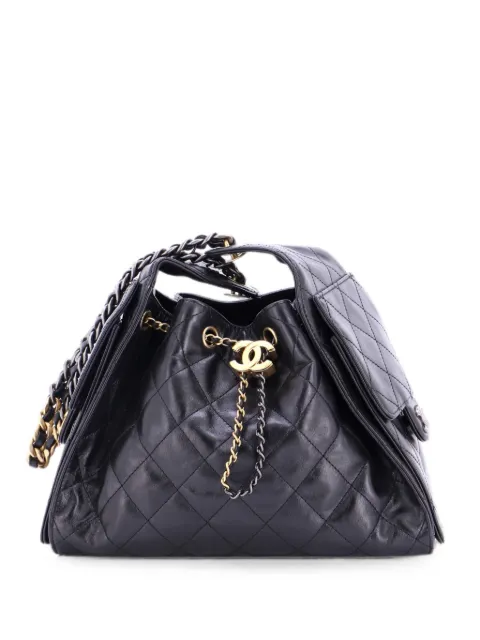 CHANEL Pre-Owned 25 Quilted Shiny Crumpled Calfskin Small hobo bag