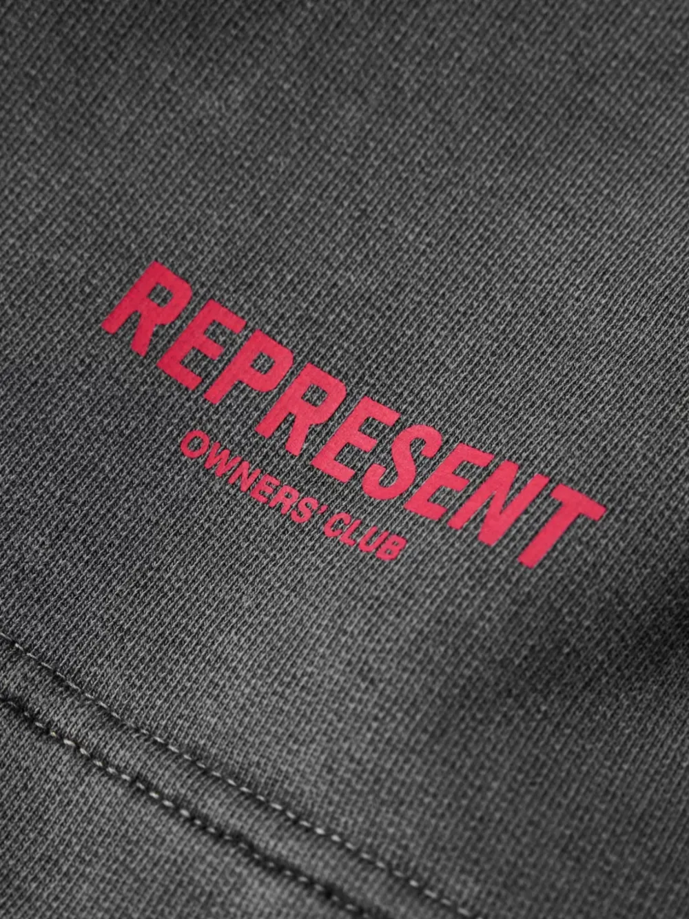 Represent Shorts met contrasterend logo Grijs