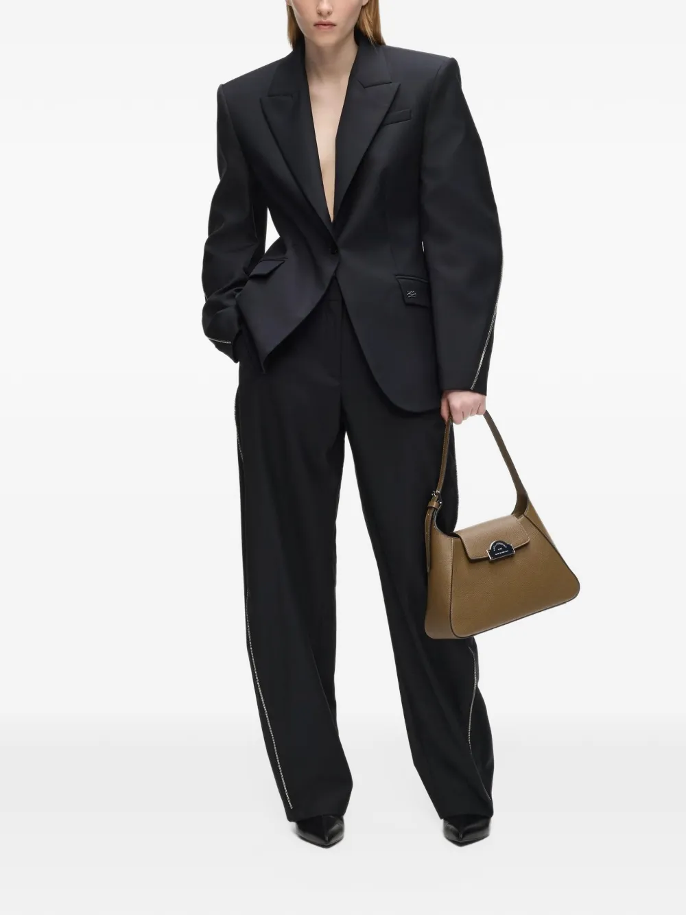 Karl Lagerfeld Schoudertas van bewerkt leer met logo-plakkaat Beige